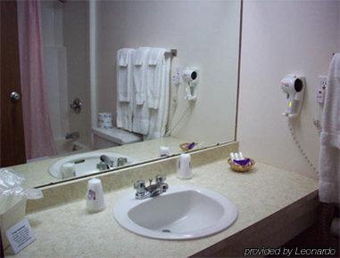 トラベロッジ リトル フォールズ リトルフォールズ 部屋 写真